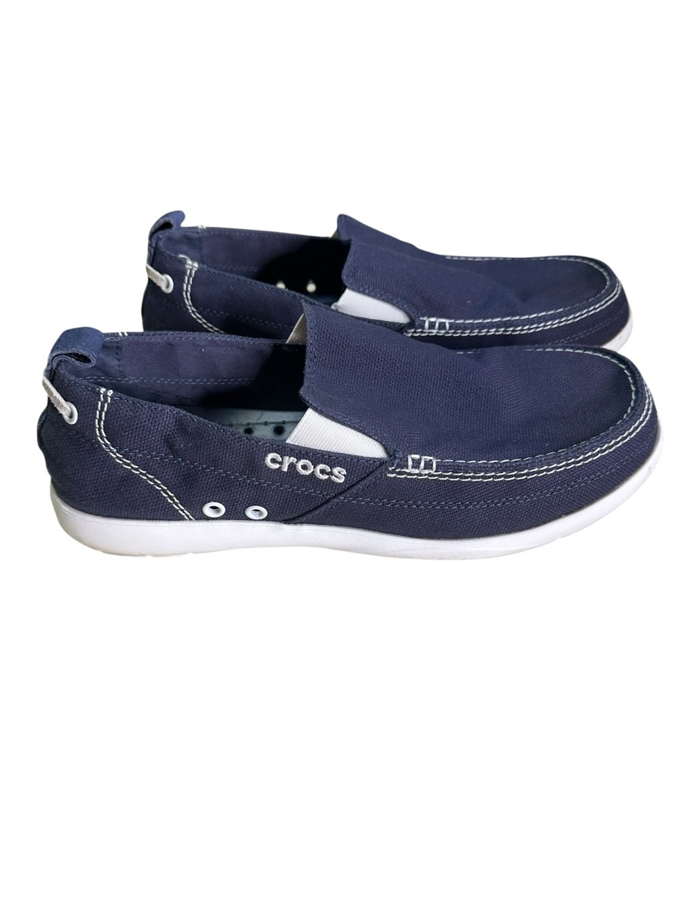 Crocs Men’s Navy Walu Canvas Slip On Loafers. Size 11